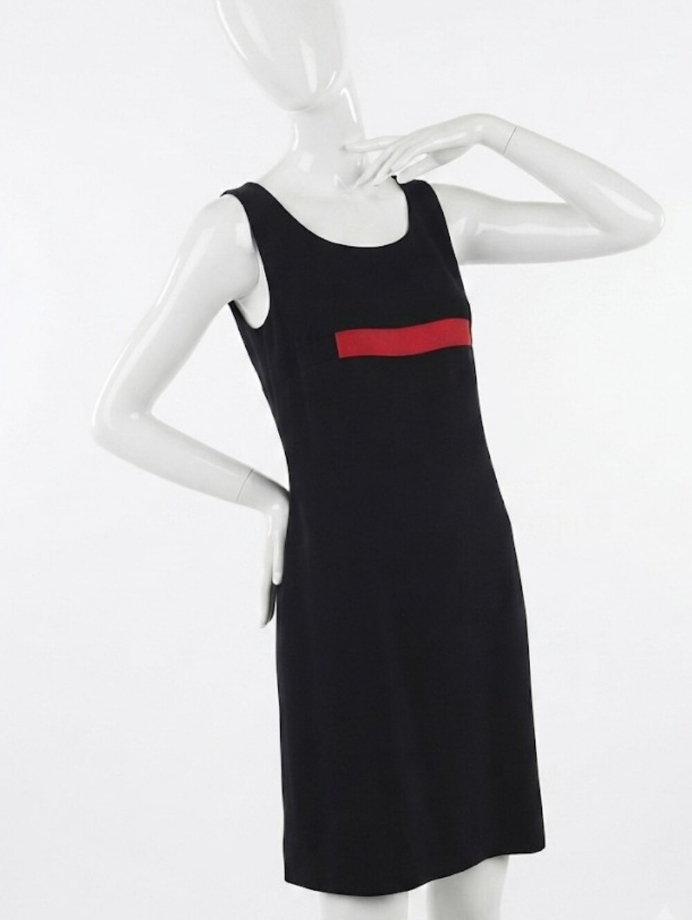 InWear Dress LBD Black Crepe Sheath Dress with Red Ribbon Accent Size 4 US